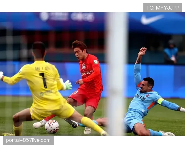 玉昆主场三球惨败 积分停滞不前排名跌至第四